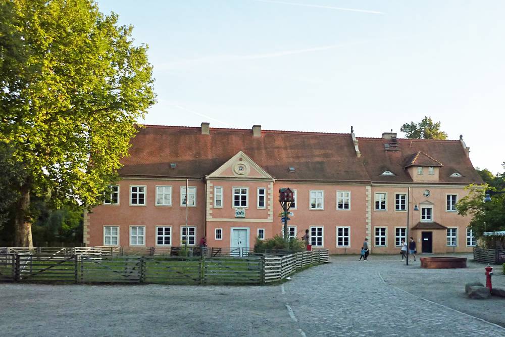 Hotels In Berlin Dahlem Hotels In Berlin Dahlem